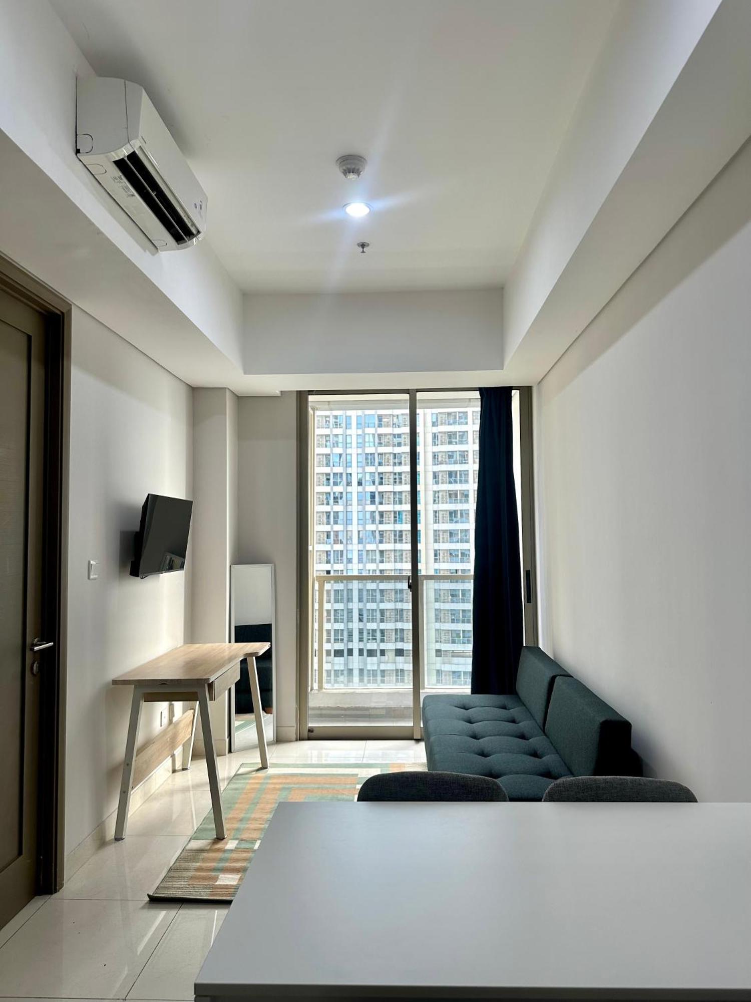 Cozy Connected To Mall By Lexington Jakarta